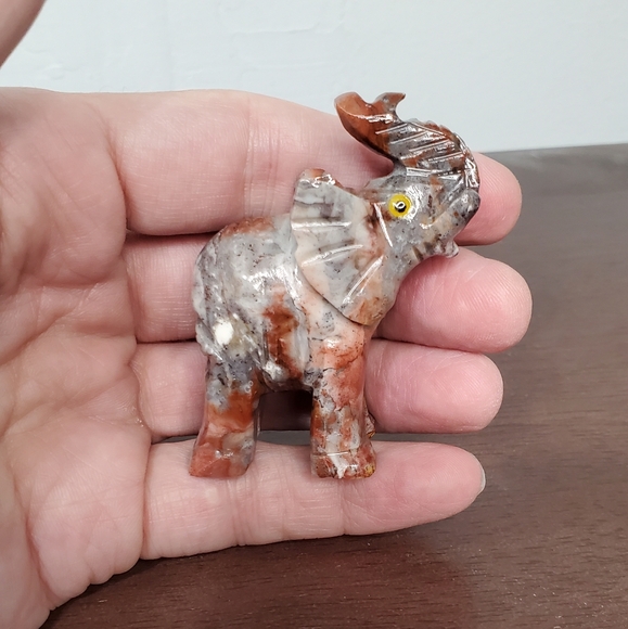 Soapstone Crystal Elephant - Picture 6 of 8